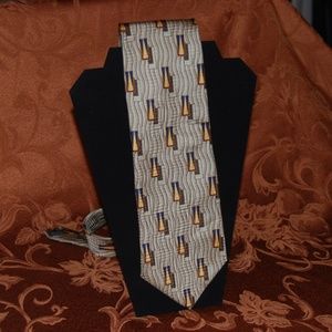 Graham & Lockwood 100% imported silk men's tie